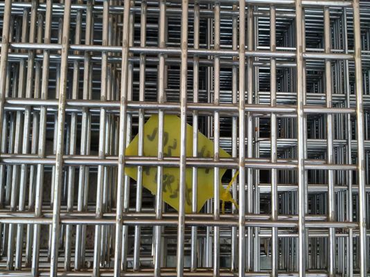 Rust Proof 50x50mm Welded Wire Fence Panels 2x2 Hole 4x8" Hot Dip Galvanized