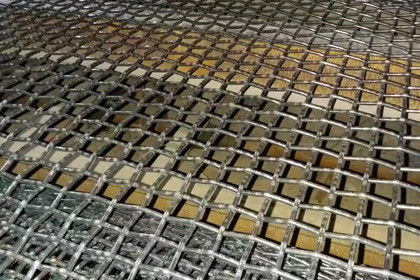 5cm Hole Size Iron Black Woven Wire Mesh Hot Dipped Galvanized