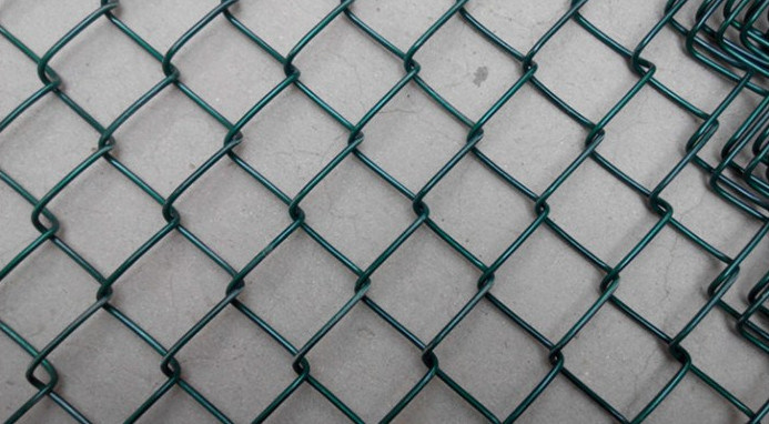 H4m Decorative Chain Link Fence , Diamond Pvc Coated Chain Link Wire Mesh